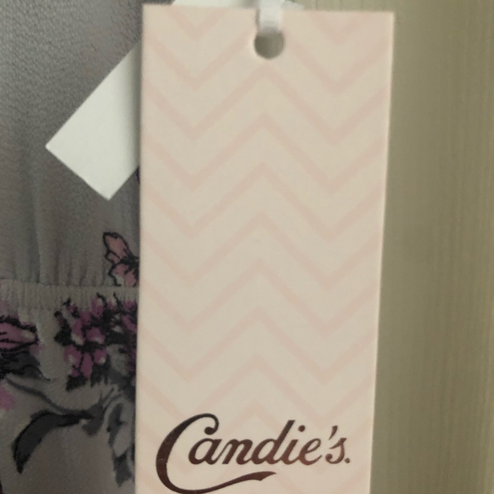 Candies Springtime Dress - Picture 3 of 4